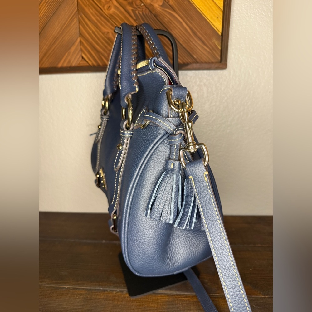 Dooney and Bourke Florentine Large Satchel - NEVER USED - Picture 6 of 7